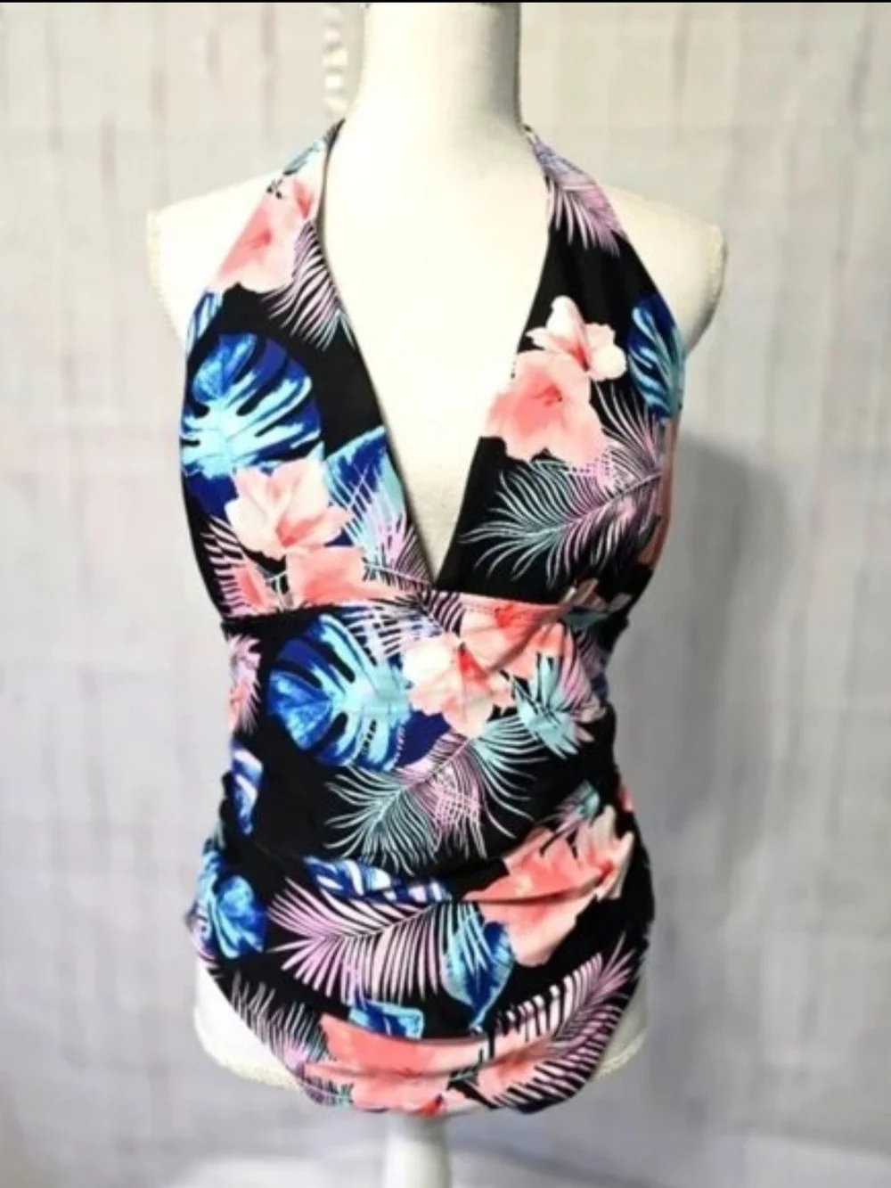 Women's One-Piece Halter Swimsuit – XXL – Tropical Floral – Tummy Control – NWOT - Picture 2 of 9